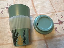 Trendiger Kaffeebecher to go, wiederverwendbar, Grün!