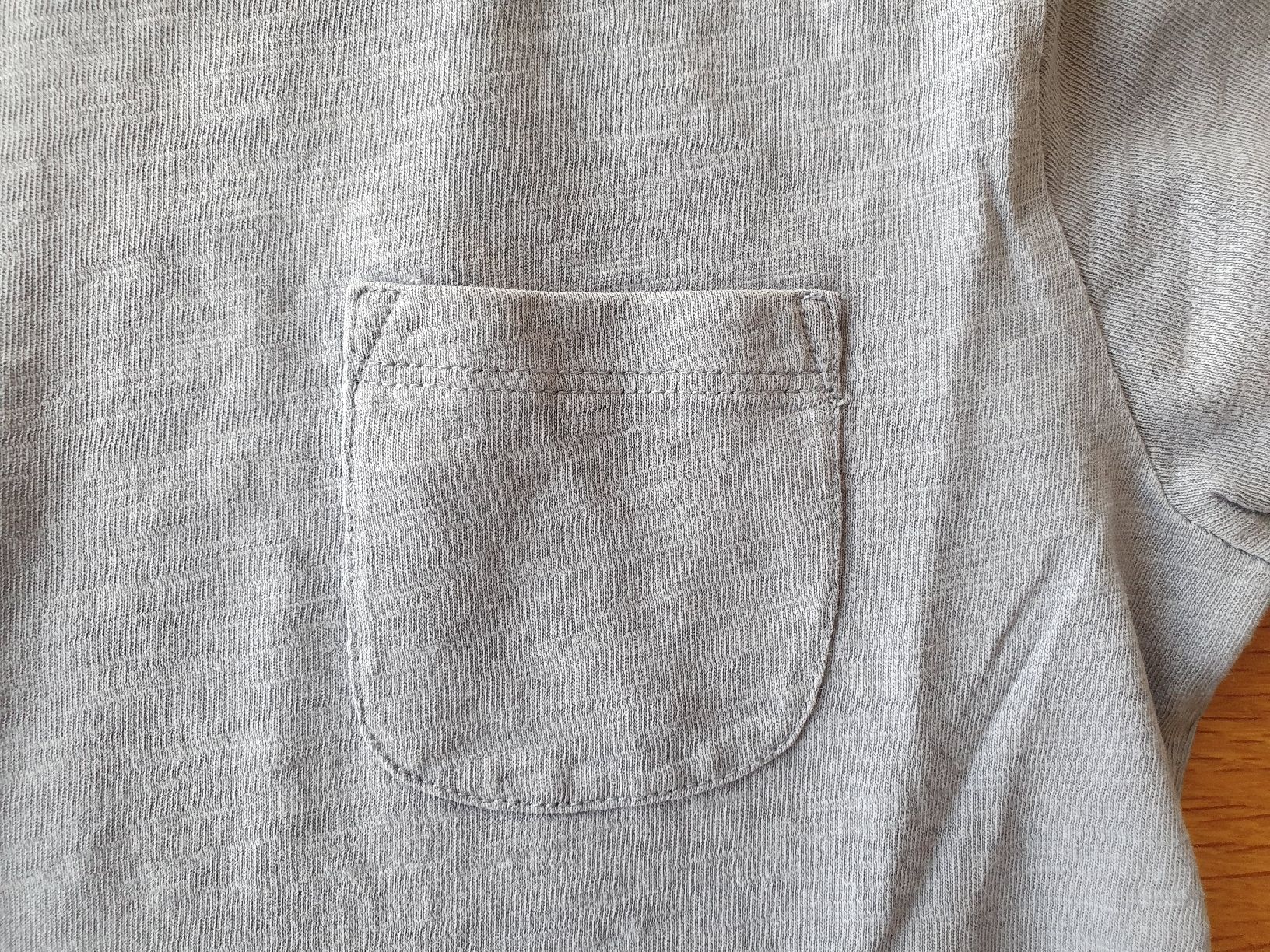 Camicie, T-shirt & Polo: T-Shirt Gr. 128 – Usato da Villars-sur-Glâne venduto da richardette 1