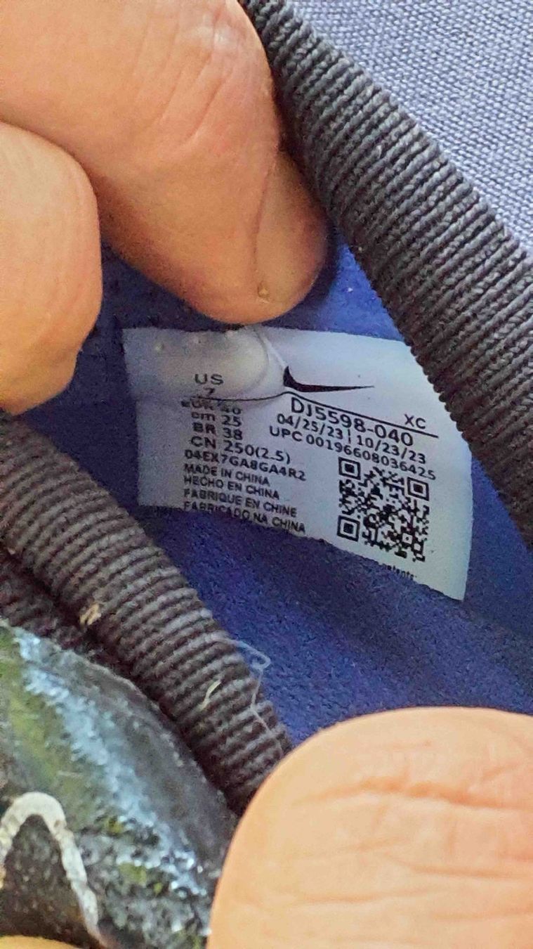 Scarpe per ragazzi: Fussballschuhe, Grösse 40 – Usato da Sirnach venduto da Formalin 2