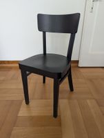 Essstühle aus Holz – kaum gebraucht