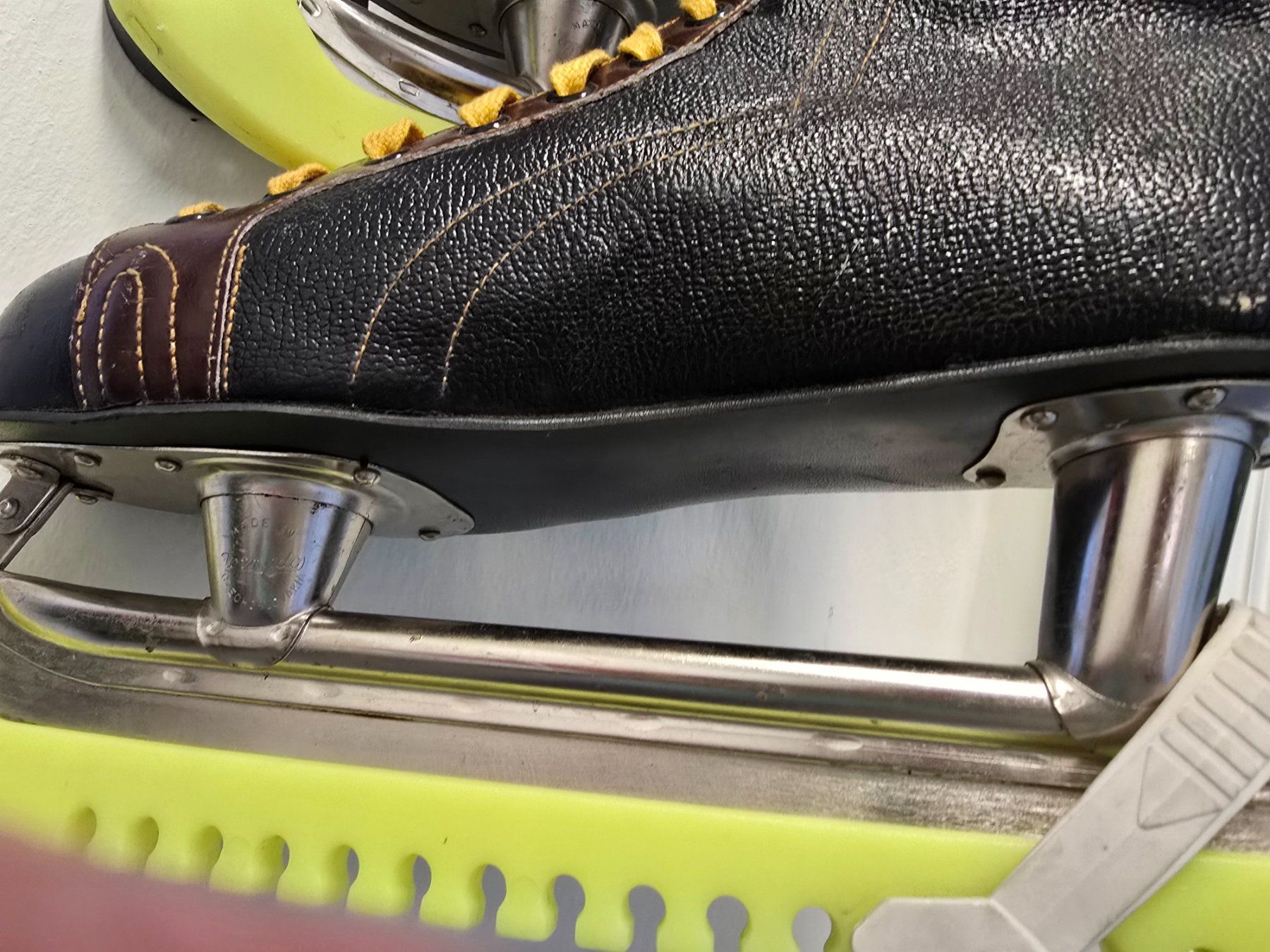 Schlittschuhe: Schlittschuhe Vintage – Gebraucht aus Bergdietikon von ewa1005 2