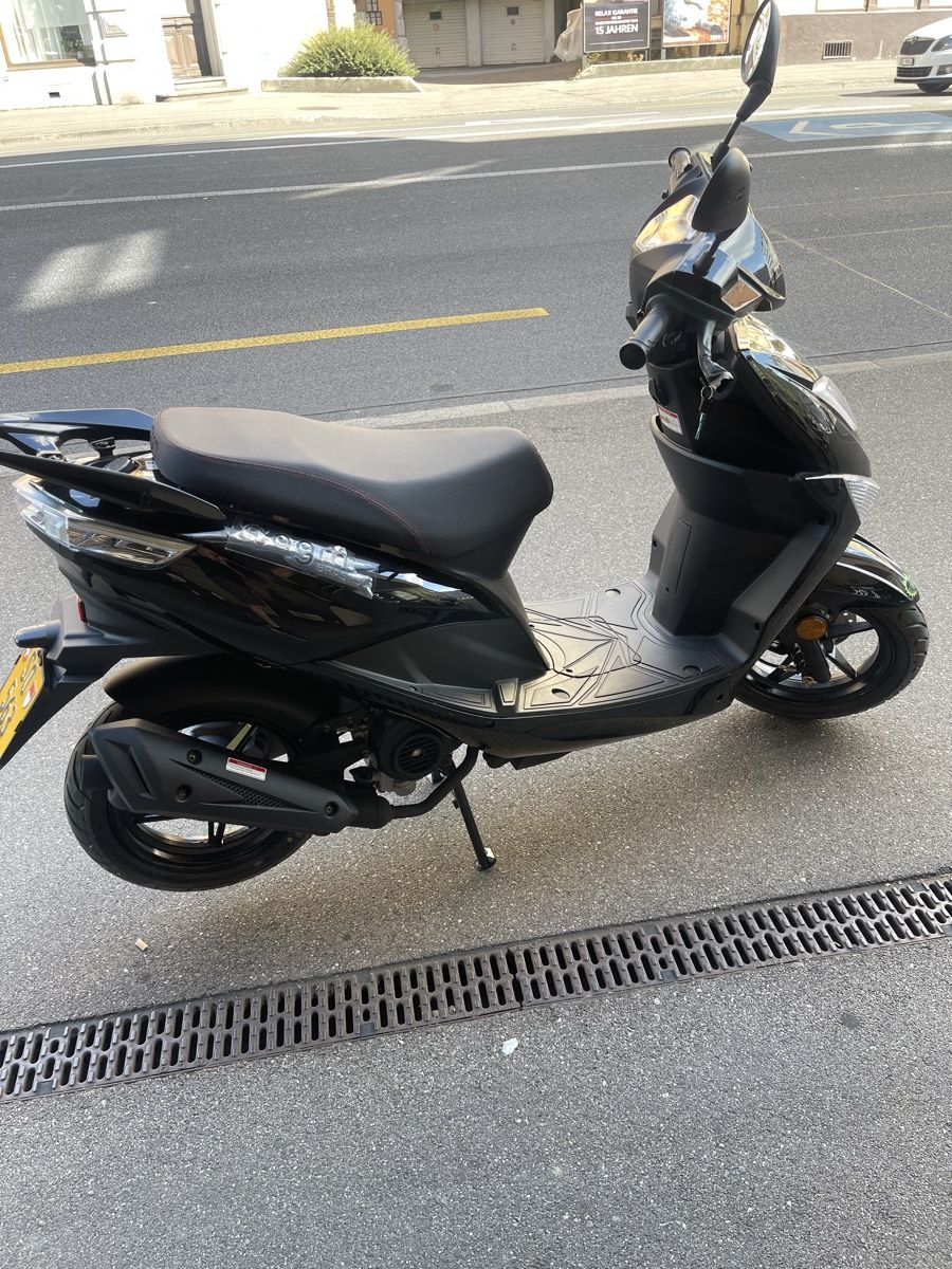 Scooters: Scooter Benziner 50 cc 25 km/h  – Neu (gemäss Beschreibung) aus Grenchen von 2024scooterparts 1