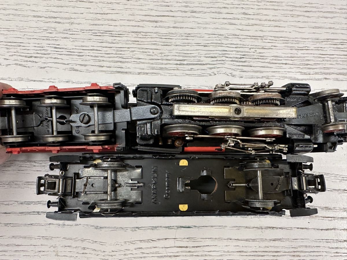 Märklin Modellini di ferrovie: Märklin FM800 DB BR 24 – Usato da Lupsingen venduto da New-Haven 5