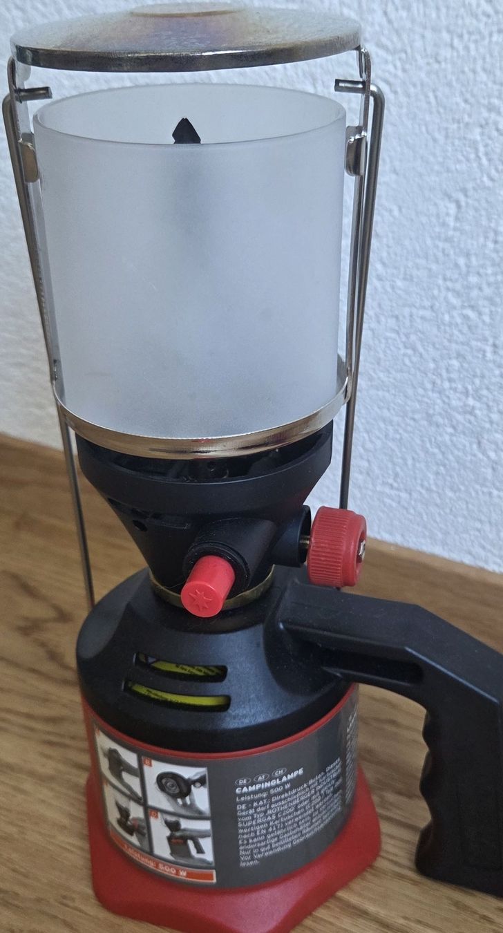 Lampes: Campinglampe 500 W gebraucht – D'occasion à Neuenhof par flo_6xmr