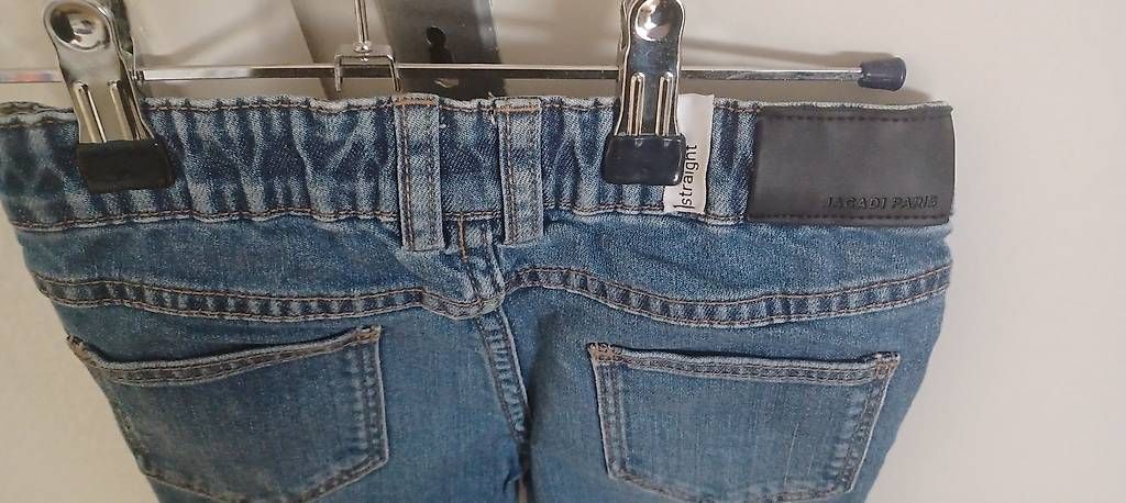 Pantalons: Jean Jacadi 5 ans – D'occasion à GENEVE par NathalieI01