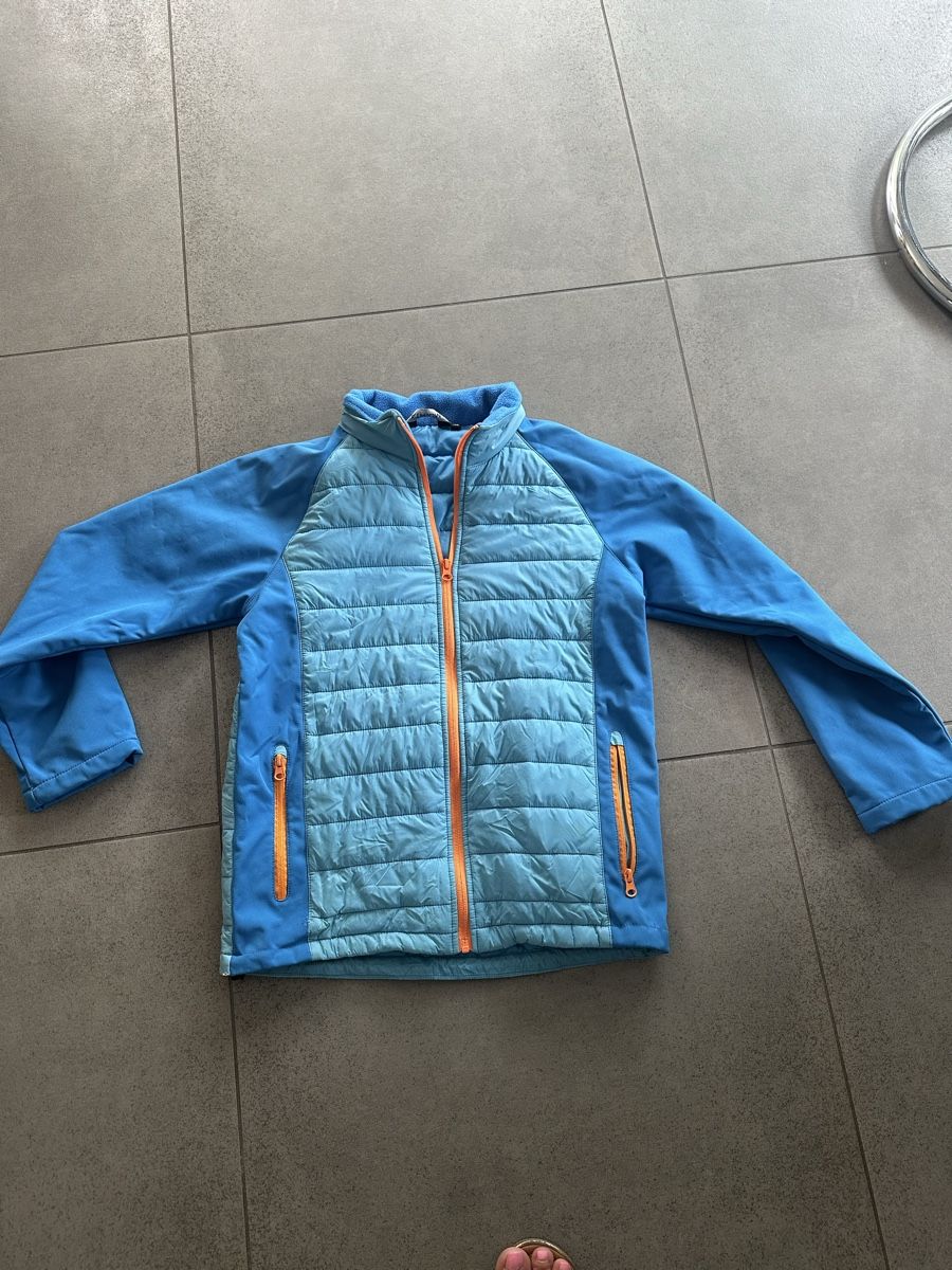 Vestes & Manteaux: Veste d’automne  – D'occasion à Delémont par ELO84