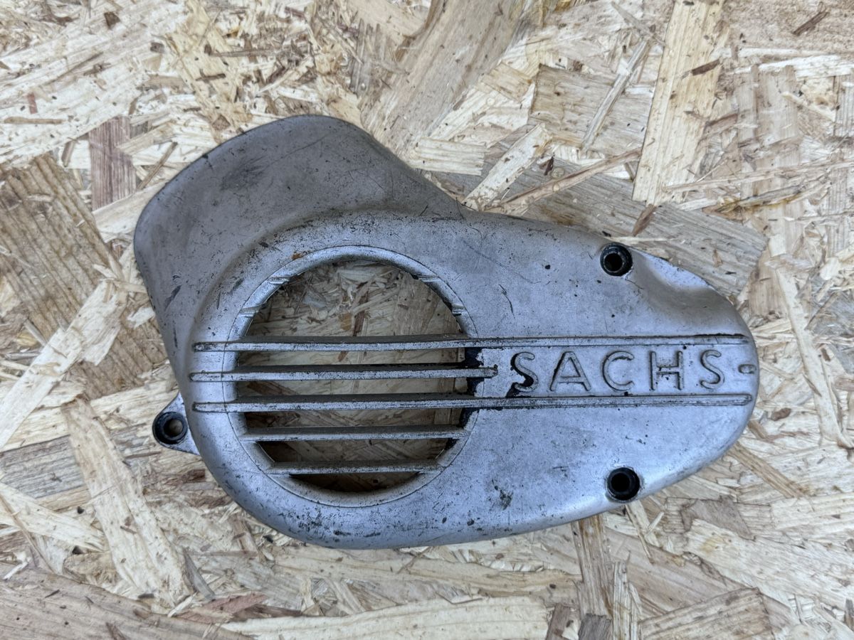 Parti ricambio per ciclomotori: Gebläsehaube / Deckel Sachs 502 – Usato da Bolken venduto da si.x.las