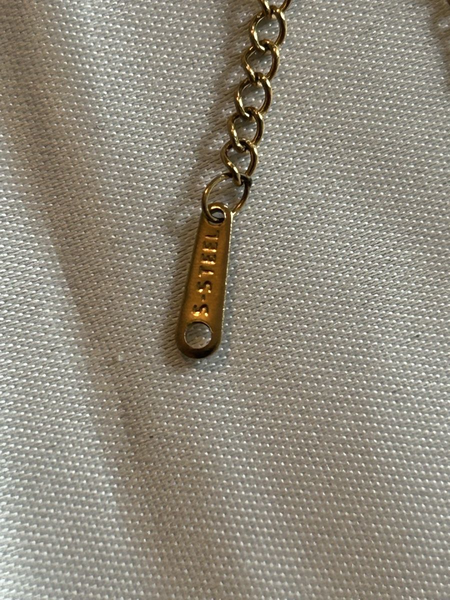 Catenine: Kette mit Edelstahlanhänger V verstellbar – Nuovo (secondo la descrizione) da Bern venduto da FreitagsSachen22 2