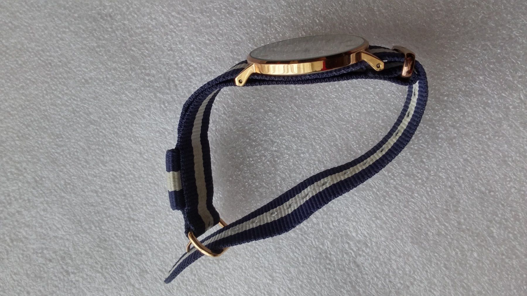 Daniel Wellington Montres: Daniel Wellington Uhr – D'occasion à Zürich par sendbad 6
