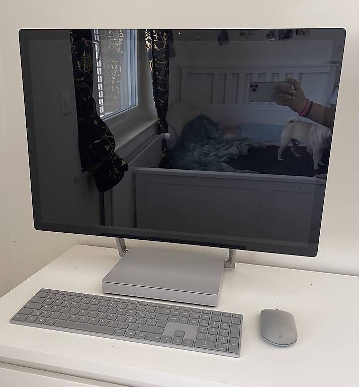 PC: Microsoft Surface Studio All-in-One PC – Usato da Neuendorf venduto da Andrushe__