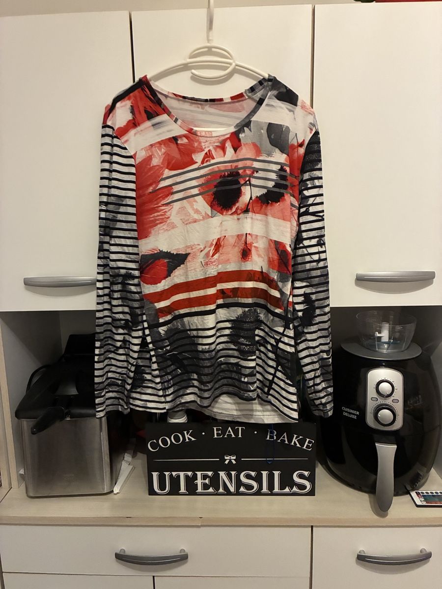 T-shirt: Langarm T-Shirt – Usato da Ostermundigen venduto da Didi-Mader