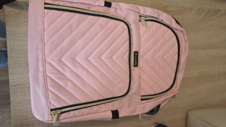Rosa KUDOSOZ Rucksack - viel Stauraum, USB Anschluss, Neu!