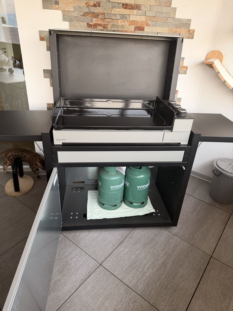 Griglie: Forge Adour Premium 75 Gaz + Chariot Premium + Capot – Nuovo (secondo la descrizione) da Chézard-St-Martin venduto da chr_vz22 4