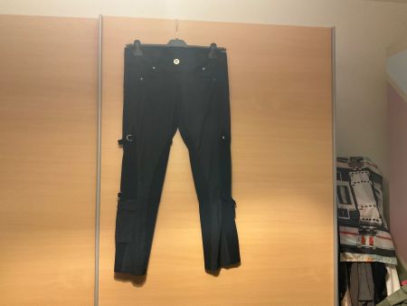 Très beau pantalon taille basse t. 38 stretch occasion