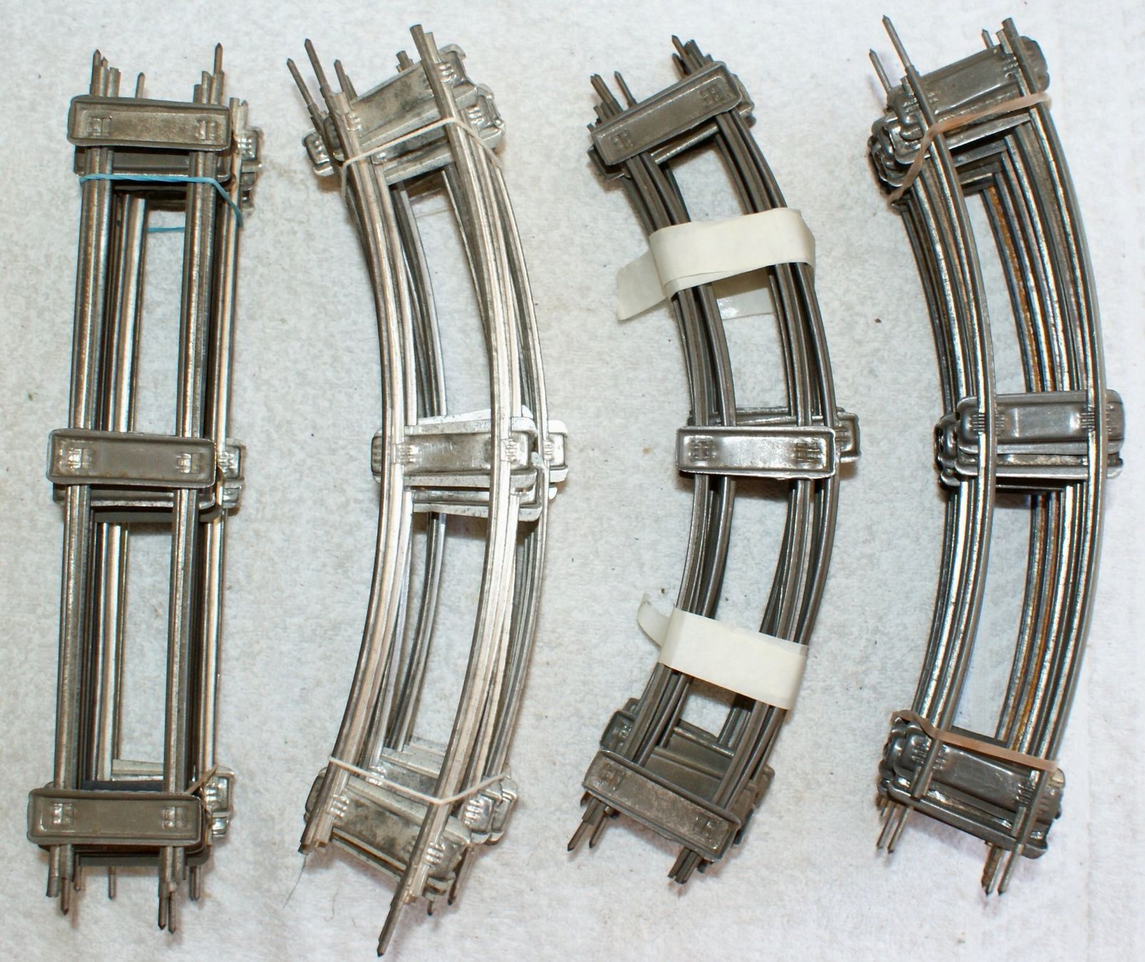 Modellini di ferrovie: Lot de rails échelle 0 – Usato da Morrens VD venduto da alain50
