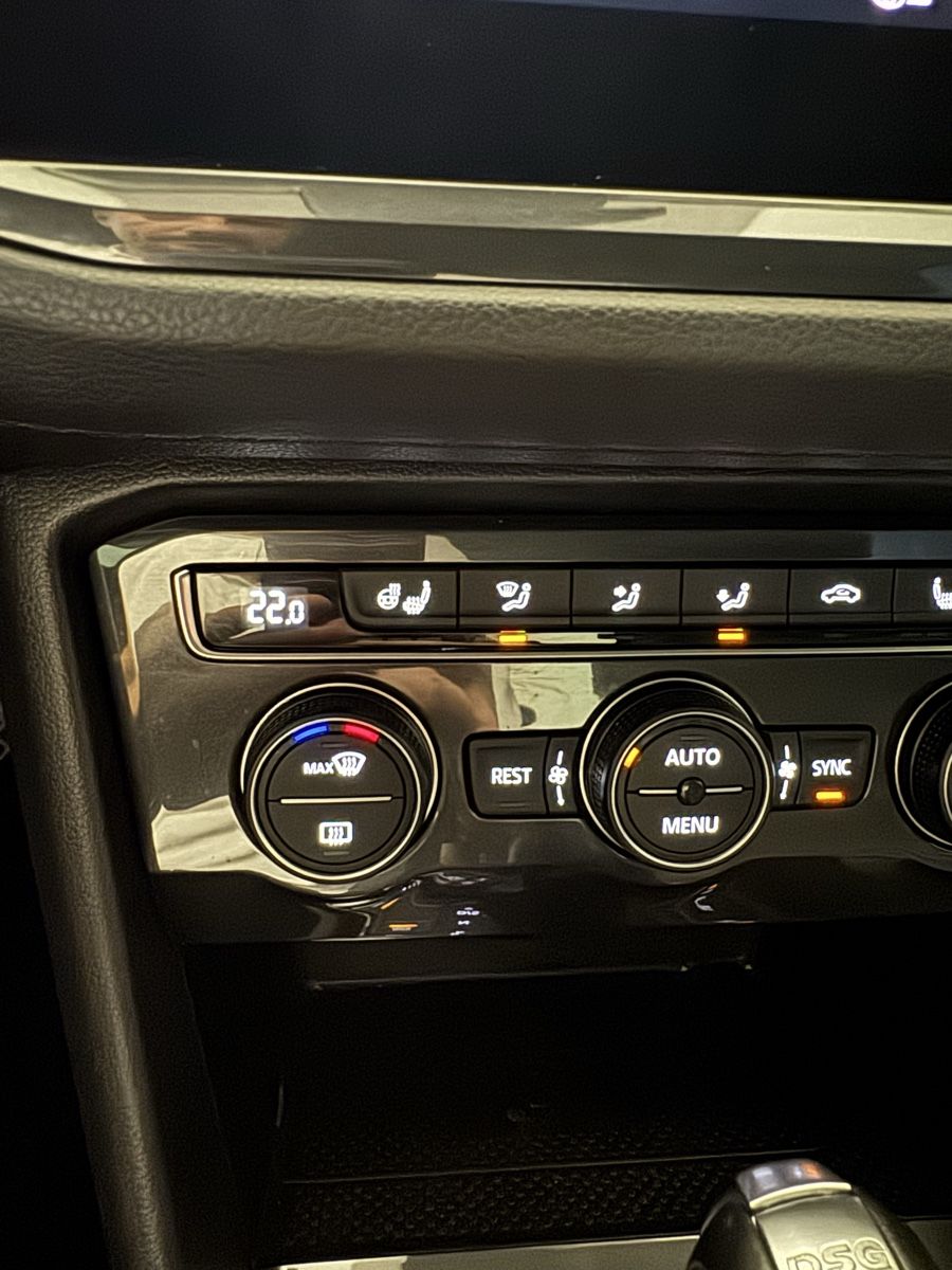 VW Autos: VW Tiguan 2.0 TDI 4Motion – Gebraucht aus Dättwil AG von beni_mc_88 6