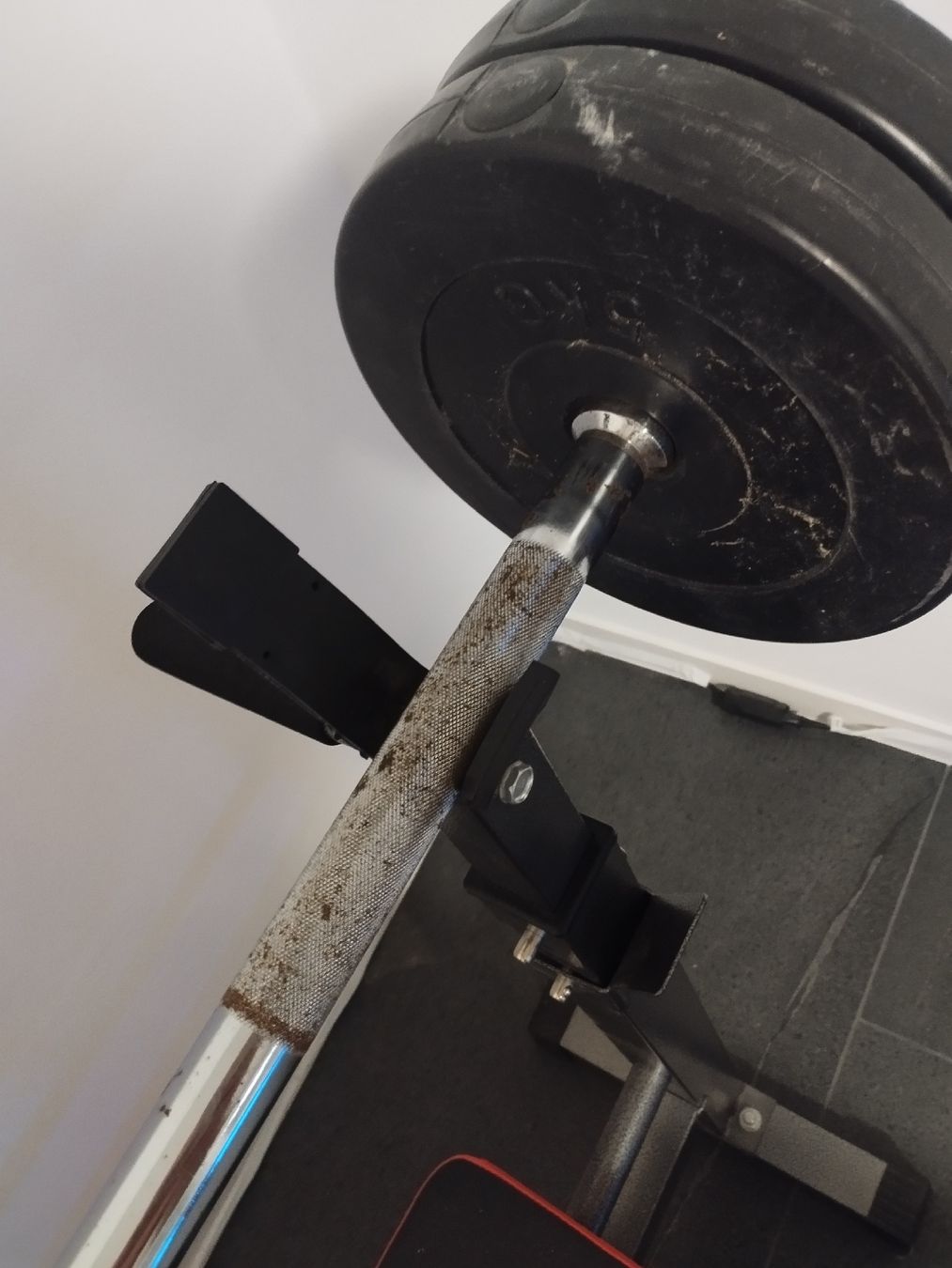 Hometrainer: Hantelbank mit Langhantel – Gebraucht aus Fischenthal von JURIGINAL 2