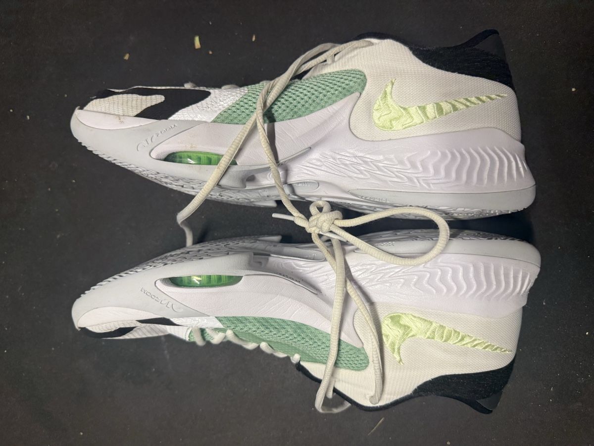 Nike Scarpe da uomo: Nike Zoom Freak 4 – Usato da Morges venduto da osc_klm9 1