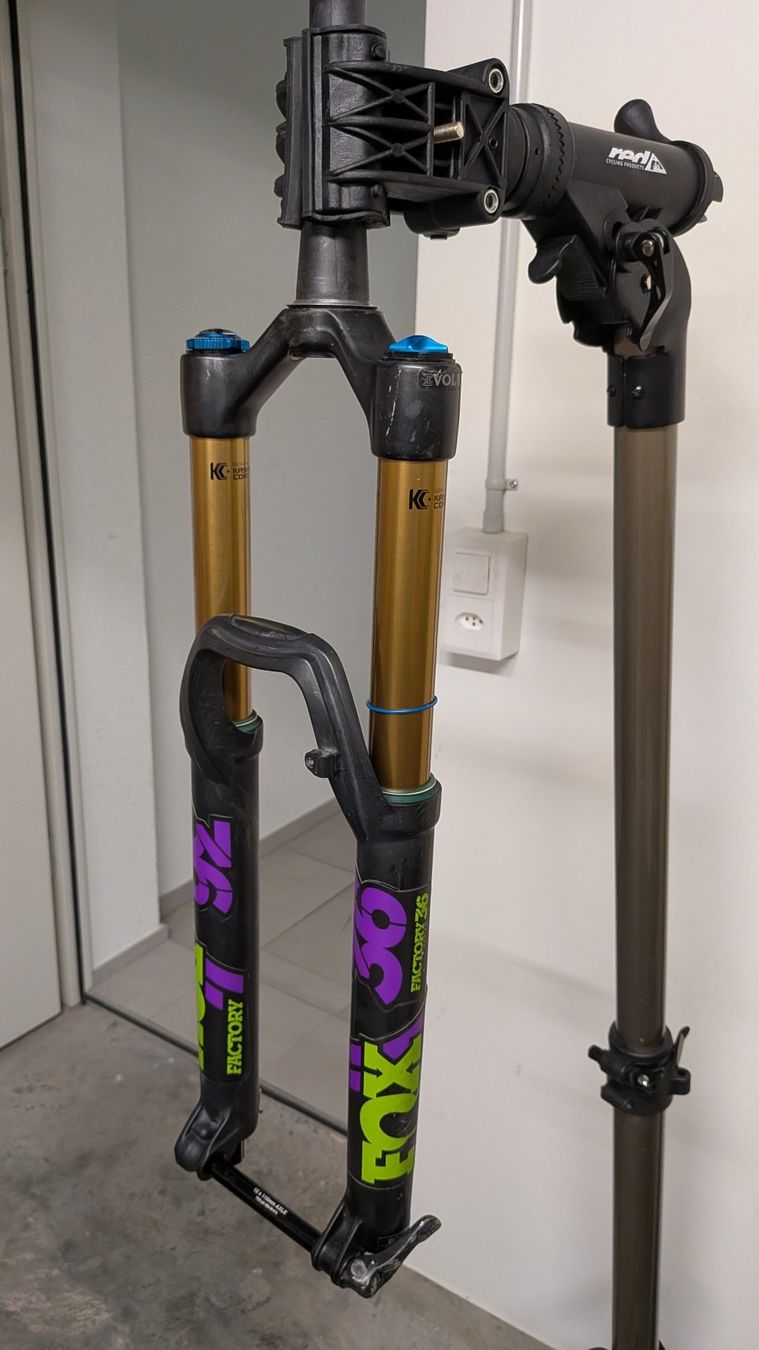 Fox Pezzi di ricambio: Federgabel: Fox 36 Float GRIP2 Factory 170mm 29" – Usato da Interlaken venduto da Yeti_ 1