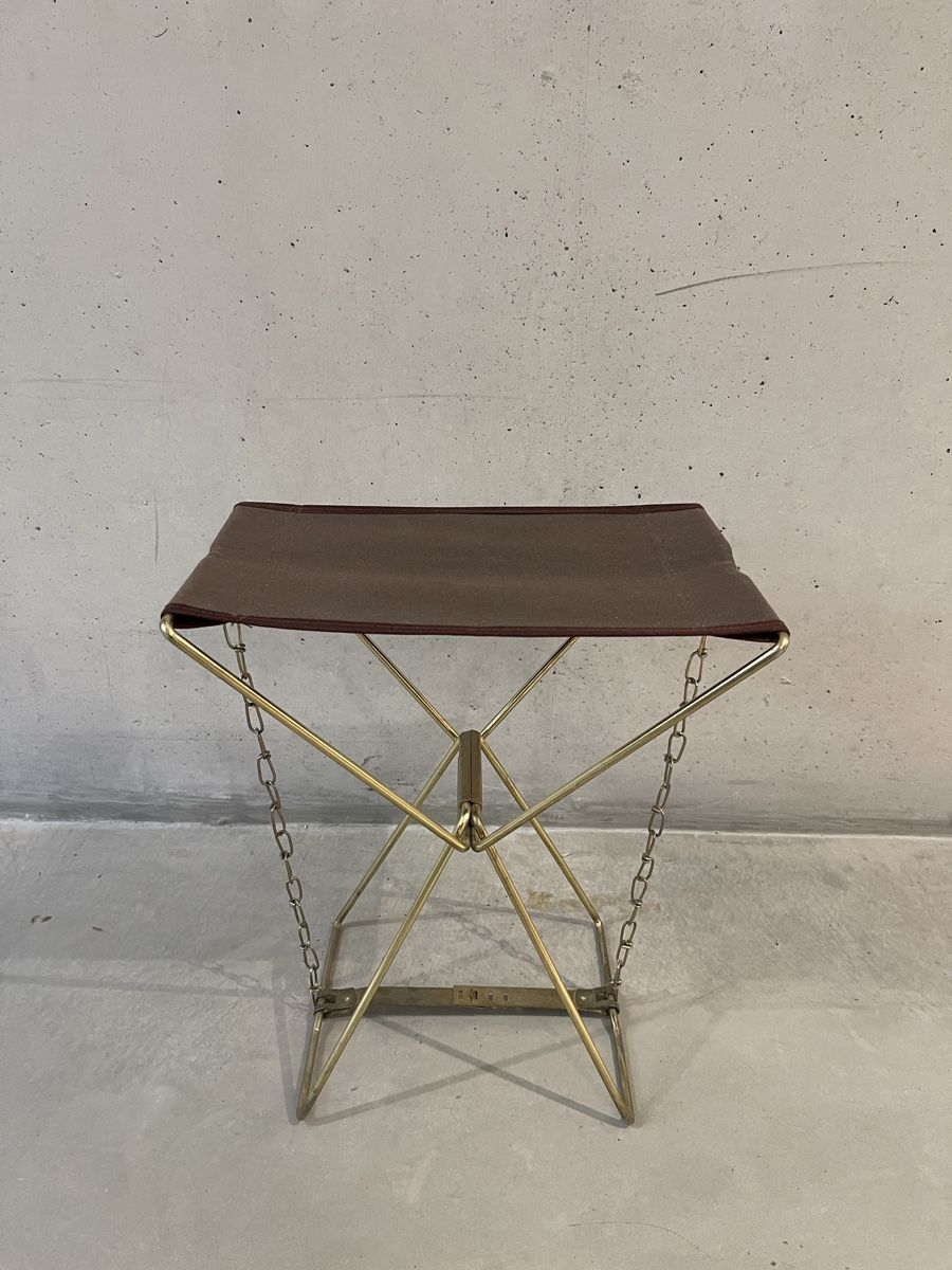 Hocker: Kleiner Klapphocker – Gebraucht aus St. Gallen von fundstaette 1