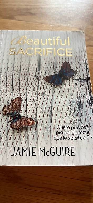 Bücher: Jamie Mc Guire : Beautiful Sacrifice  – Gebraucht aus Le Vaud von Gi...