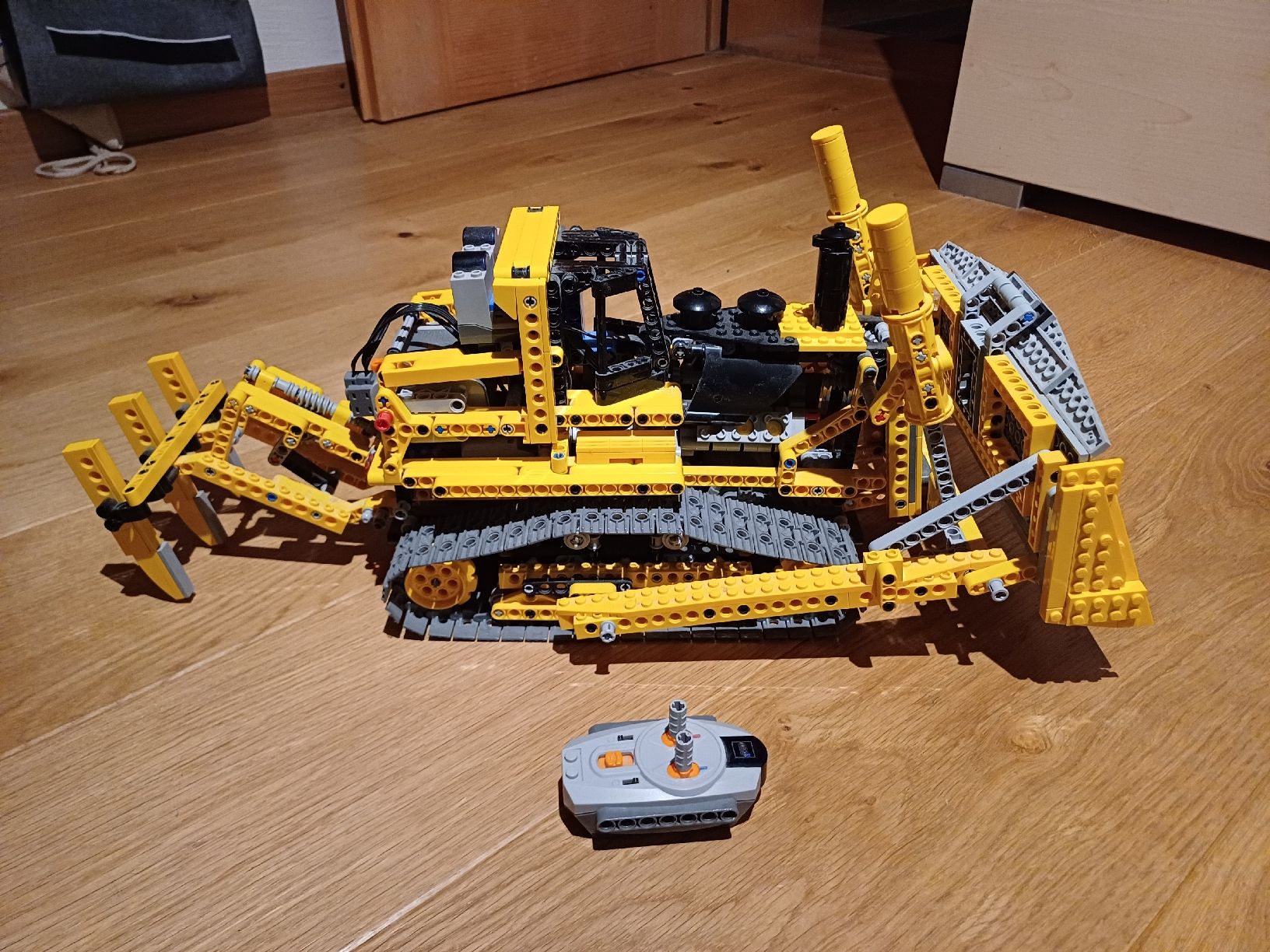 Lego Giocattoli: Lego Technik 8275 Bulldozer – Usato da Rütschelen venduto da nomael01 1
