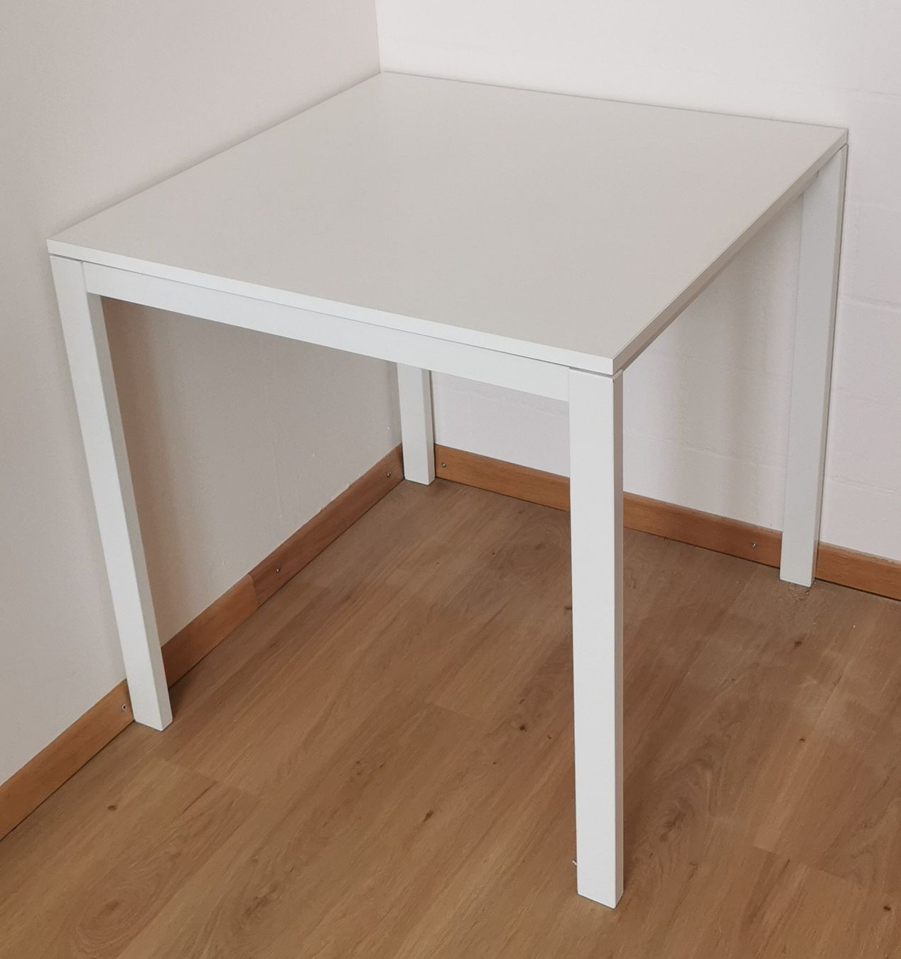 Ikea Tavoli: Ikea Tisch, tiptop Zustand – Usato da Rütihof venduto da rob_2kld