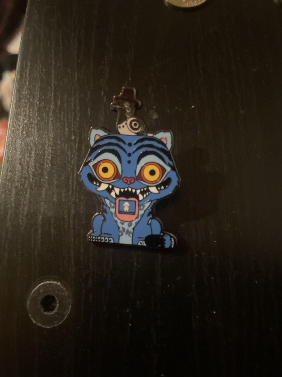 Plaketten & Abzeichen: Kpop Demon Hunters Derpy and Sussie Pin – Neu (gemäss Beschreibung) aus Lenk im Simmental von banane50626