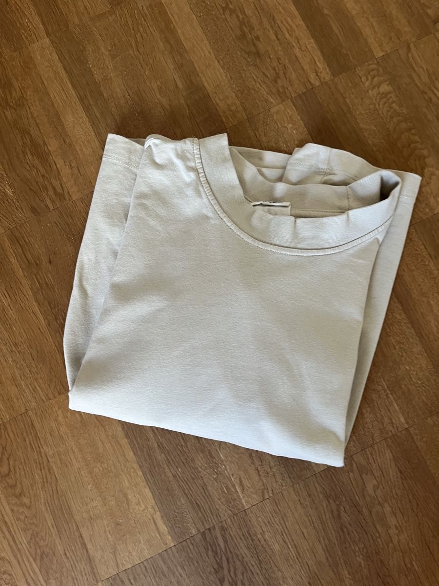 T-shirt: T-Shirt oversized – Usato da Pfäffikon ZH venduto da Purple_Jersey 1