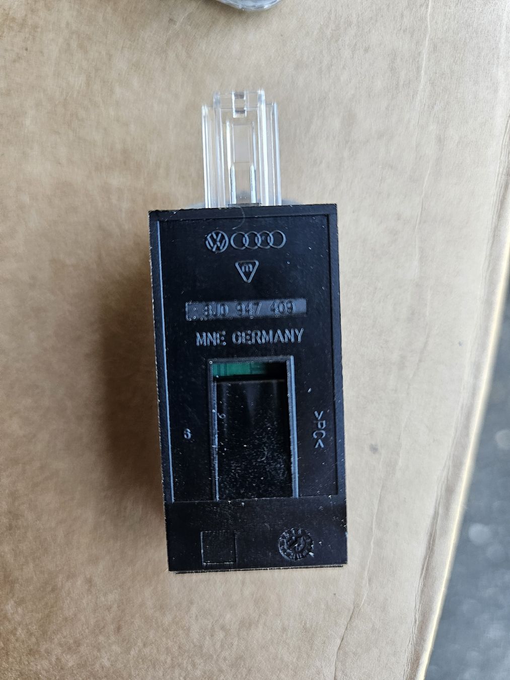 Audi Toutes les pièces auto: VW Audi Untertuerleuchten – Neuf (Voir description) à Grindel par Benj_96 3