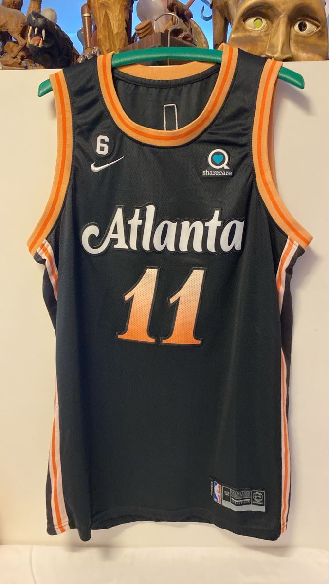 Nba Canottiere & Pantaloni: NBA Atlanta Hawks Nummer 11 Young Grösse 52 – Usato da sursee venduto da trilli-tralli