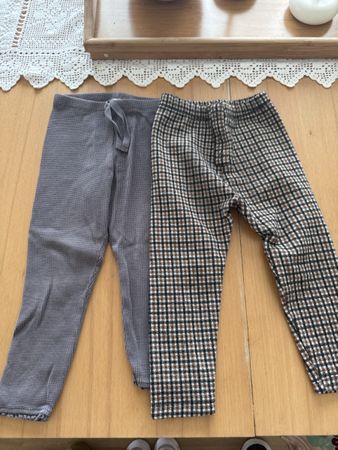 2 Mädchen Leggings, Grösse 98 Top Zustand!