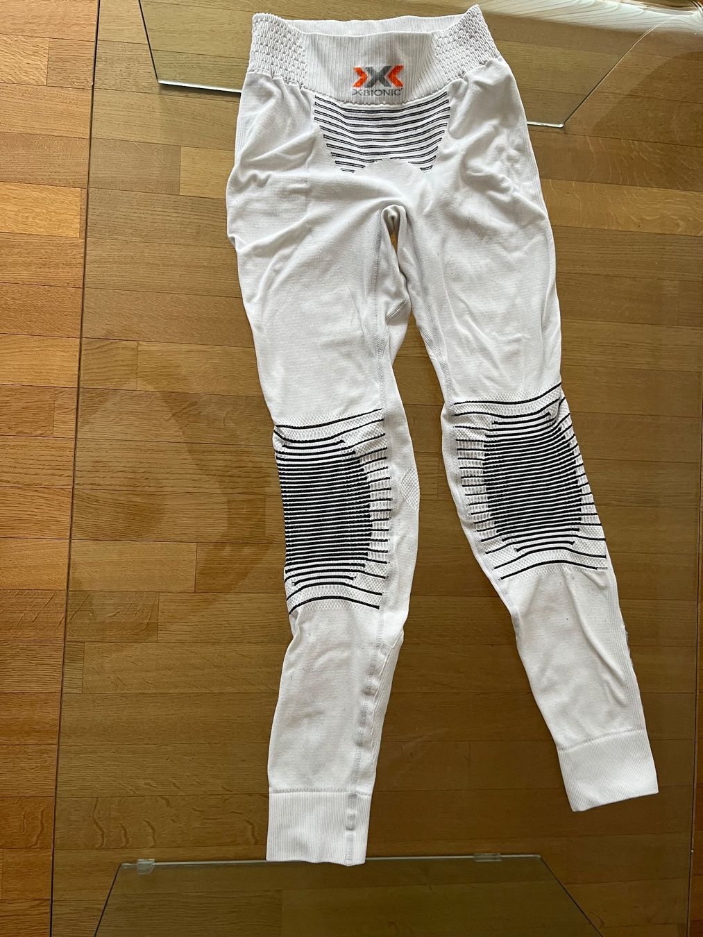 Altra biancheria intima: XBionic lange Unterhose weiss XS. Damen – Usato da Zürich venduto da Fkili