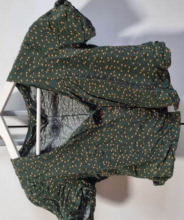 Damen Bluse dunkelgrün mit Punktemuster Viskose