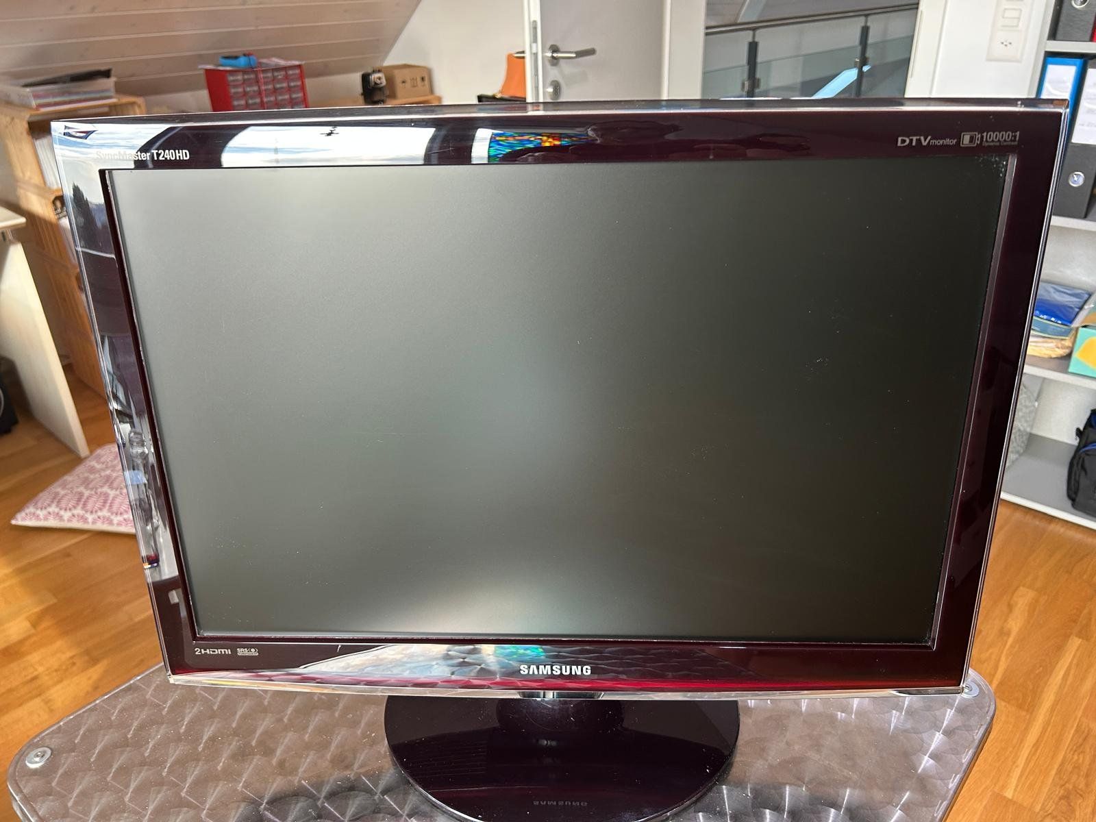 Samsung Monitore: Samsung Sync Master T240 HD – Gebraucht aus Niederwil AG von Rogi323 1