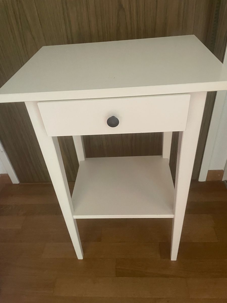 Ikea Comodini: Nachttisch Ikea Hemnes – Usato da Feldbrunnen venduto da Numa93