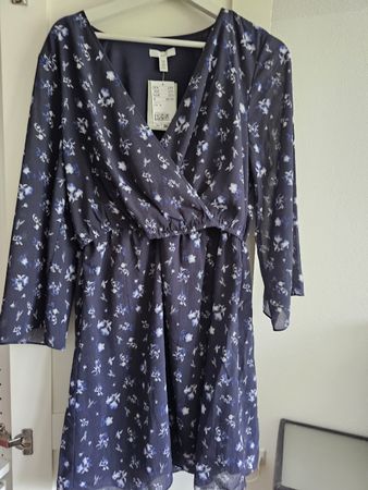 H&M Stillkleid Mama Kleid, Grösse M, Dunkelblau mit Blumenmu
