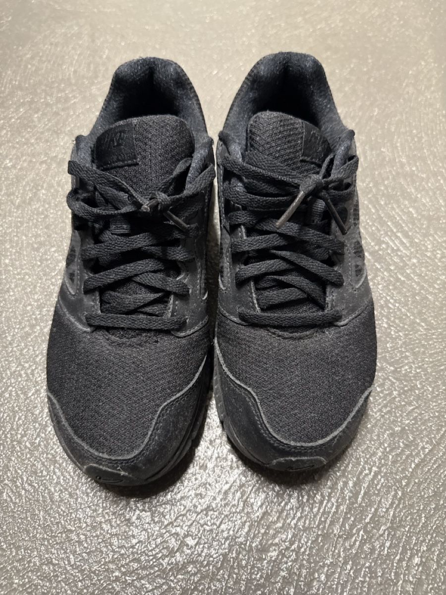 Nike Scarpe da donna: Nike Damen Laufschuhe – Usato da Rothrist venduto da sih_75h7