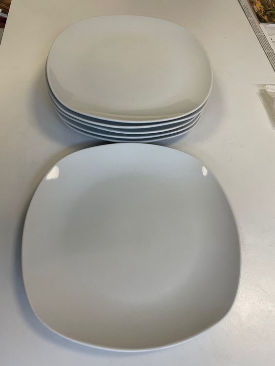 Geschirrsets: 6 Stück Essteller, Grösse 25/27cm, elegante Form – Gebraucht aus Egg b. Zürich von Raeuchli01 1