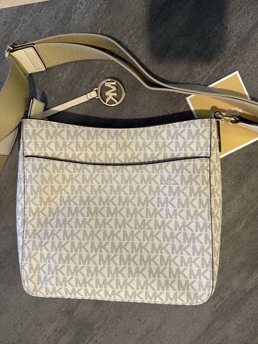 Michael Kors Borse da donna: Michael Kors Tasche Messenger Bag Weiss/Beige – Usato da Schaffhausen venduto da Naki16 1