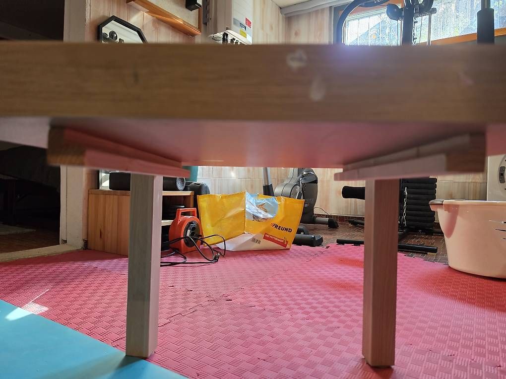 Ikea Tables: Kindertisch – D'occasion à Andelfingen par Cornelia. 1