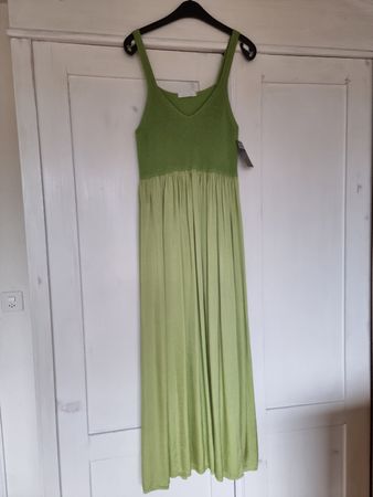 Kleid lang hellgrün Grösse S / M Viscose Seide NEU