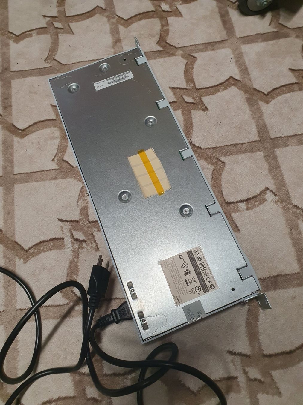 Hub & Switch: 3Com Baseline Switch 2016 / 3C16470 Switch 16 x RJ45 – Usato da Zürich venduto da eymen20 4