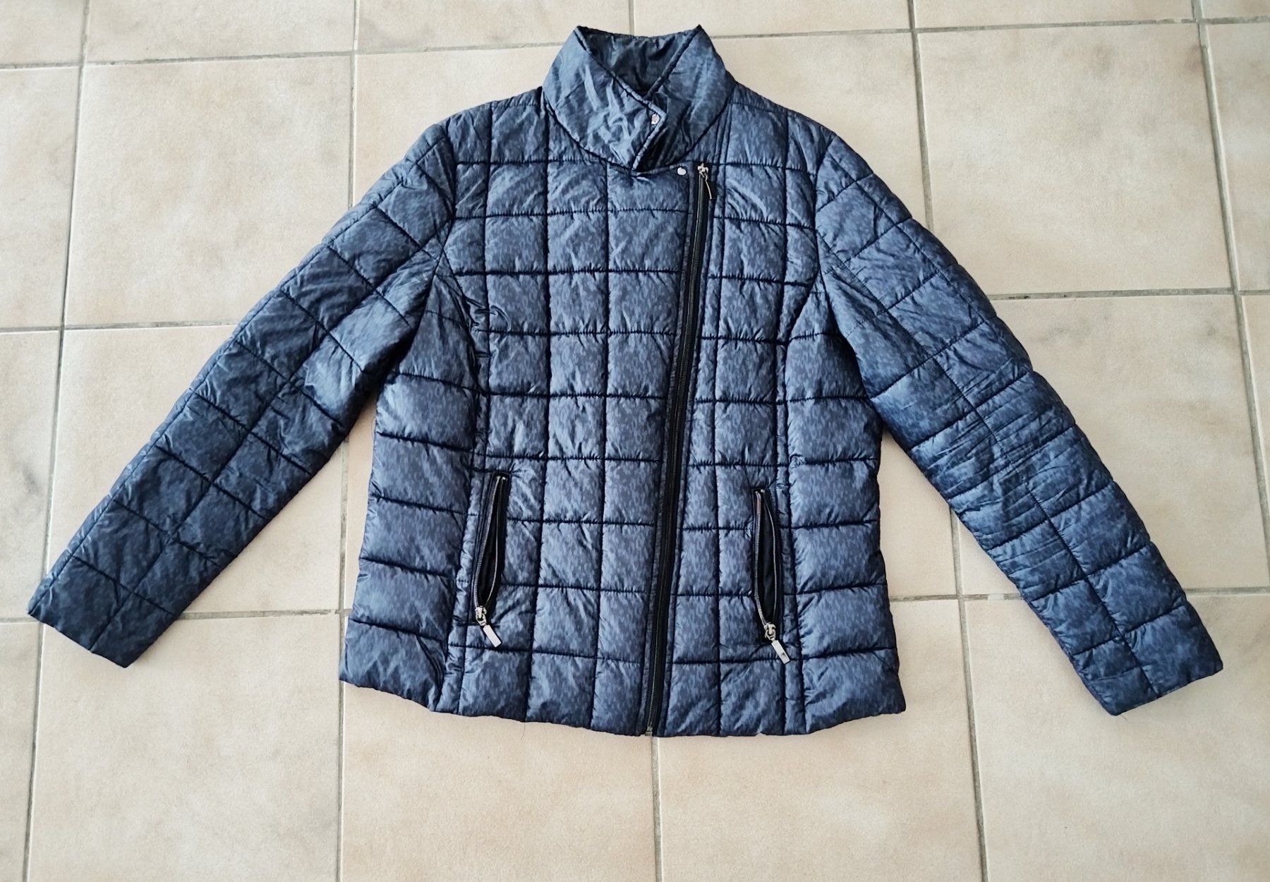 Jacken: Daunenjacke – Gebraucht aus Rupperswil von Kbit123