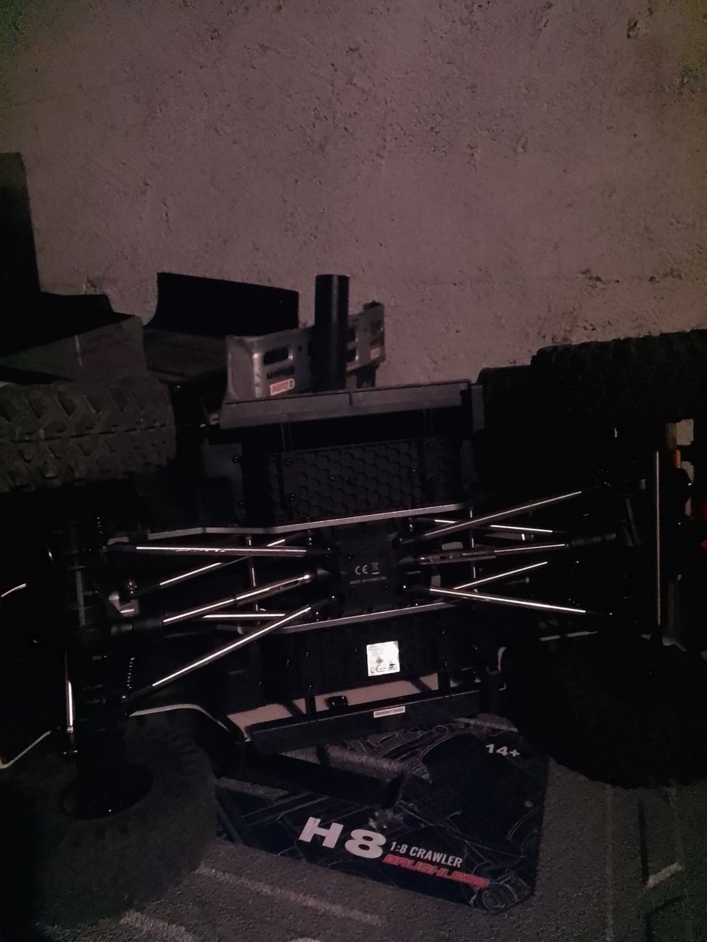 Modellismo RC: 1:8 CRAWLER  VON ALLROCK H8 – Usato da Biel/Bienne venduto da RC-Modellsport 4