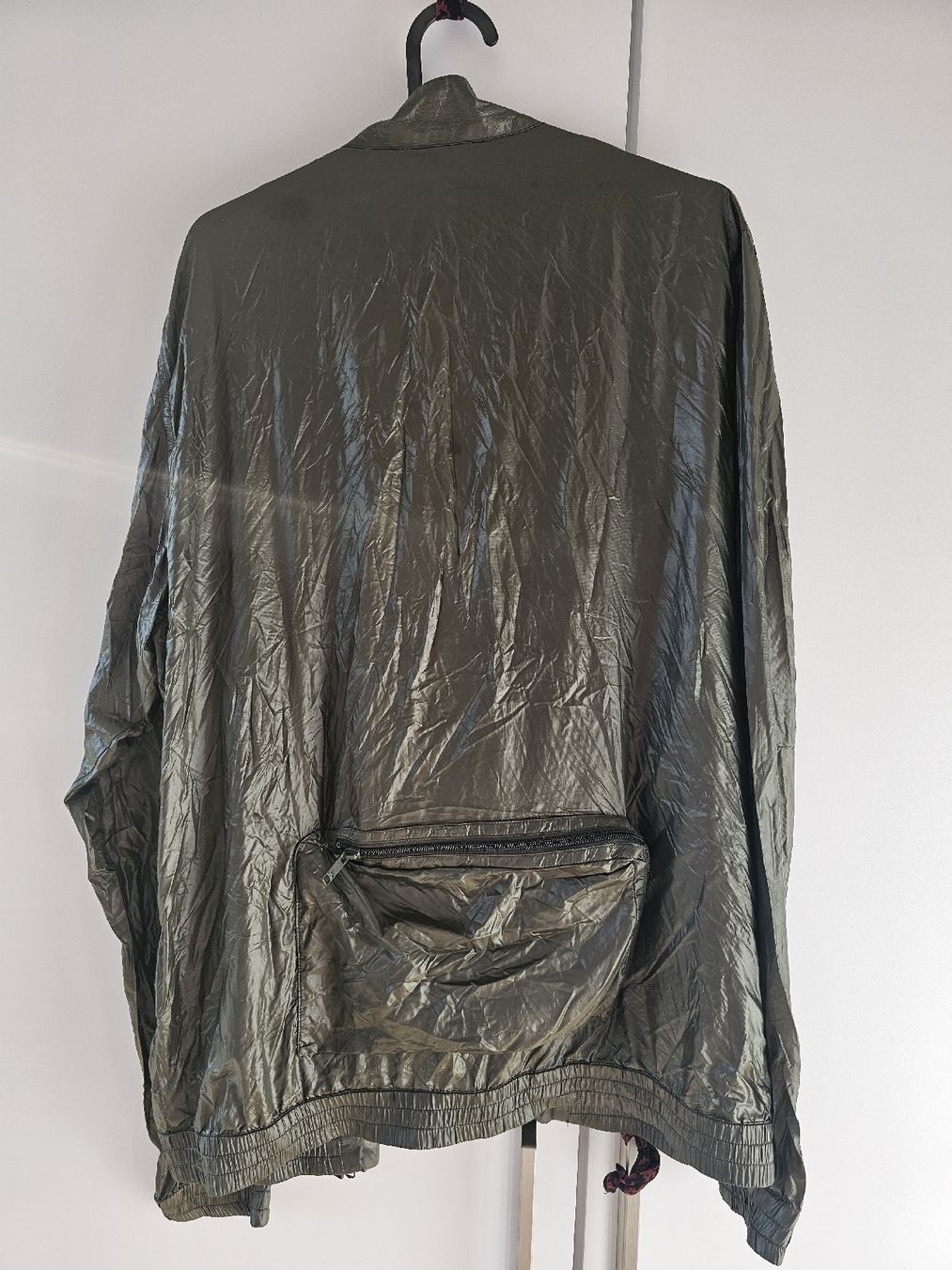 Y-3 Giacche: Stylische Y-3 Jacke Grösse L – Usato da Zürich venduto da yasemiin 1