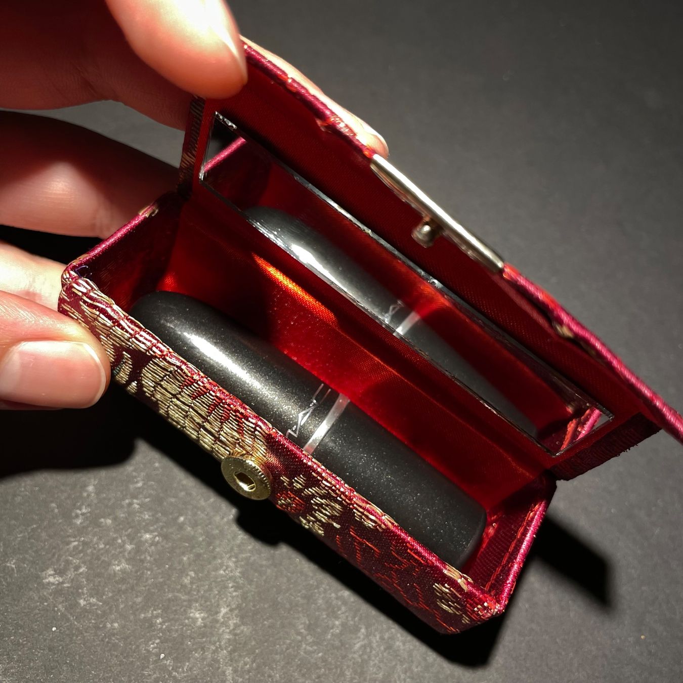 Make-up: NEU: Lippenstift box mit Spiegel #1 – Nuovo e nell'imballaggio originale da Bellach venduto da Dreamer2501 1