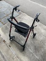 Rollator Gehwagen mit Sitzfläche