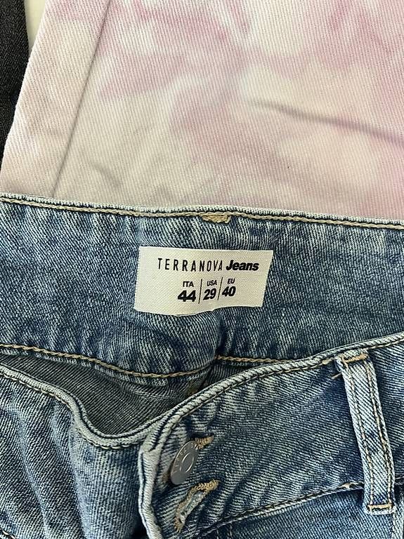 Jeans: Jeans Terranova 44/46 – D'occasion à Viganello par bia_x25w 1