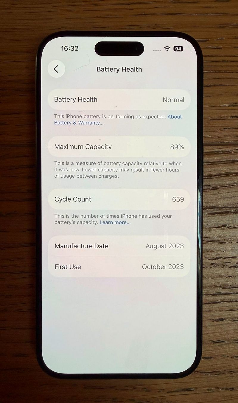 Apple Telefoni cellulari / Smartphones: iPhone 15 Pro 128GB - Titanblau – Usato da Bern venduto da cptnemo12 4